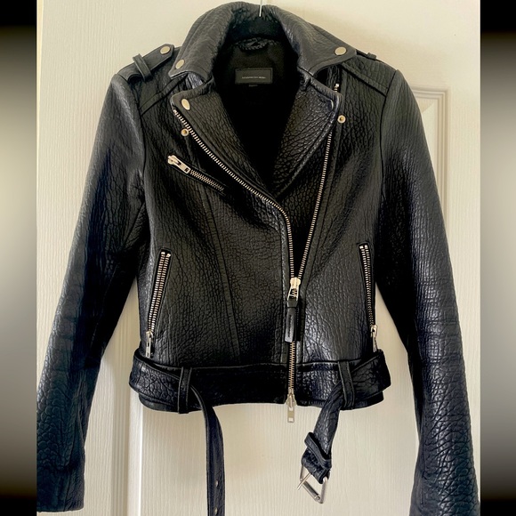 Like new - lightly worn, exclusive vintage Mackage Rumer Jacket made for Aritzia - Picture 1 of 2